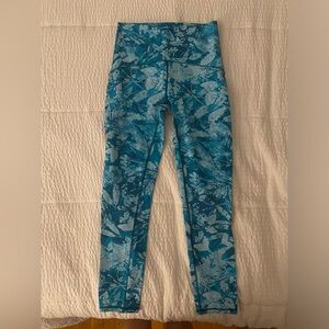 Ivviva girls blue patterned leggings